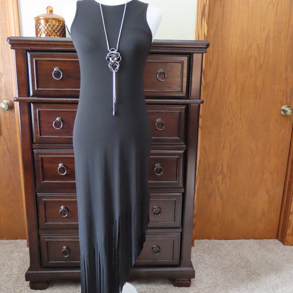 Eva Varro Fringed fitted dress